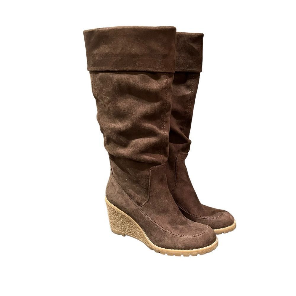 Bass brown wedge boots. Size 5.5
